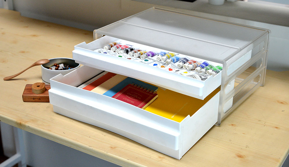 Horizontal Desktop Chest with 4 Assorted Drawers 1 Large Drawer and 3