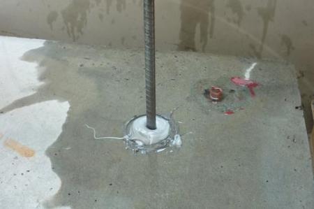 Insert rebar in wet concrete