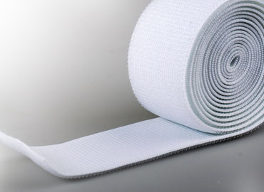 採醫療環保級Spandex橡膠絲與特殊原料織製，彈性佳不易老化。