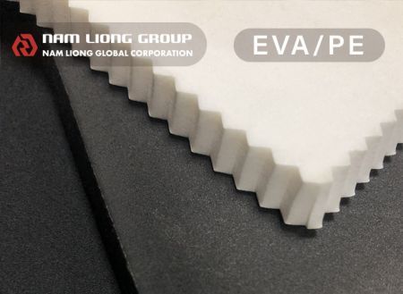 EVA塑膠海綿 - EVA發泡材料為一閉孔式結構之塑膠發泡海綿，質輕耐用且易加工。