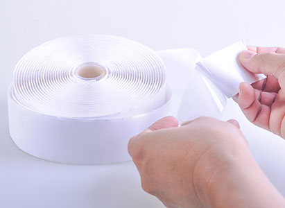 Rubber or Acrylic Adhesive Backed Fasteners - Self-adhesive fastening tape applies pressure-sensitive adhesive on back of tape, we supply two types of glue which are rubber based and acrylic based.