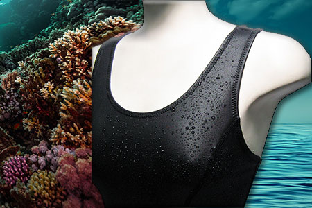 ملابس السباحة مصنوعة من النيوبرين فائقة النحافة.