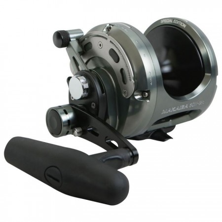 Makaira Special Edition Lever Drag Reel - Okuma Makaira Special Edition Lever Drag Reel-Special edition gun smoke and black anodizing-Carbonite dual force drag system -Over sized handle and lower low speed gearing versus the original Makaira
