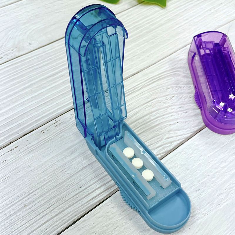 Cutting Multiple Pills Adjustable Safety Hidden Blade Pill Tablet