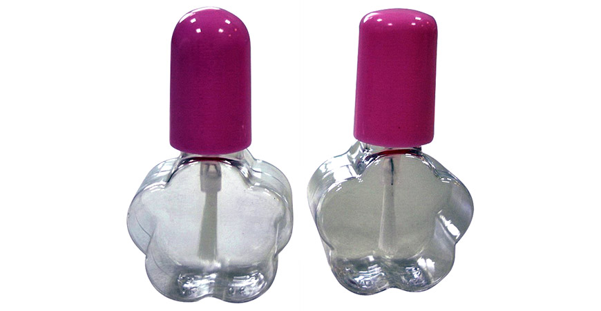 02AD7 - 01AD7: 7ml Flower Shaped Plastic Bottles for Water Based Nail Polish