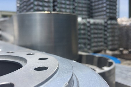 風環從鋁原料加工到完成產品100%廠內製造。