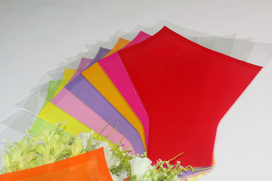 BOPP Flower Sleeves Flower Wrapping for cutting flowers, potted flowers and potted plants. Flower bags are in Various Designs, Patterns, Colors and Shapes. We can print flower sleeves with customers' own logos