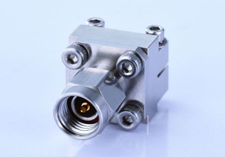3.5mm PLUG End Launch connector - 3.5mm Plug solderless End Launch for PCB, DC TO 34 GHz