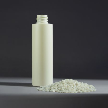PCR-PE Round Bottle - PCR-PP, PE Packaging Reuse Recycle Bottle.