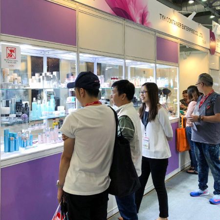2018 COSMOPACK 亞太區香港美容展展櫃成列與活動照 8