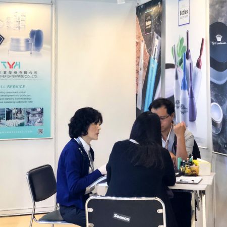 Foto display dan foto kegiatan Cosmopack Asia HK 2018-6
