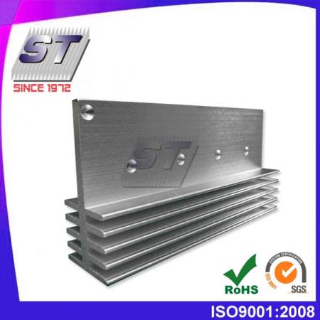 Aluminium koellichaam voor de auto-industrie 47,65 mm × 22,6 mm