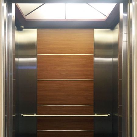 (层压金属涂装电梯车)