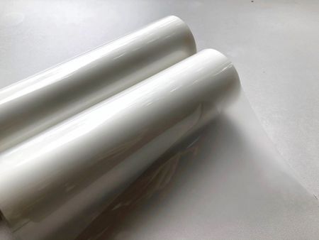 離型膜應用於電子、光學、印刷產業 - 離型膜常應用於包裝、貼合。
