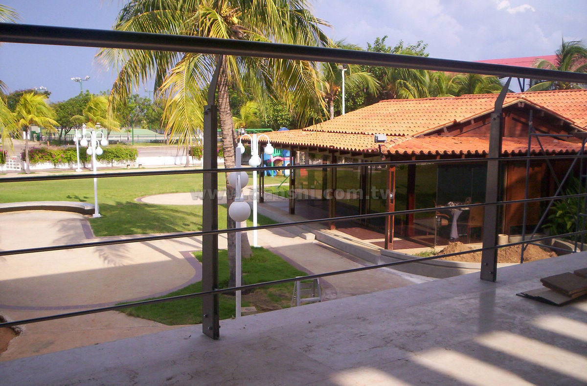 Get Club Nautico Metal Railing And Accessory Story Dah Shi For iPhone Get Wallpaper Club Nautico Metal Railing And Accessory Story Dah Shi Desktop Wallpaper