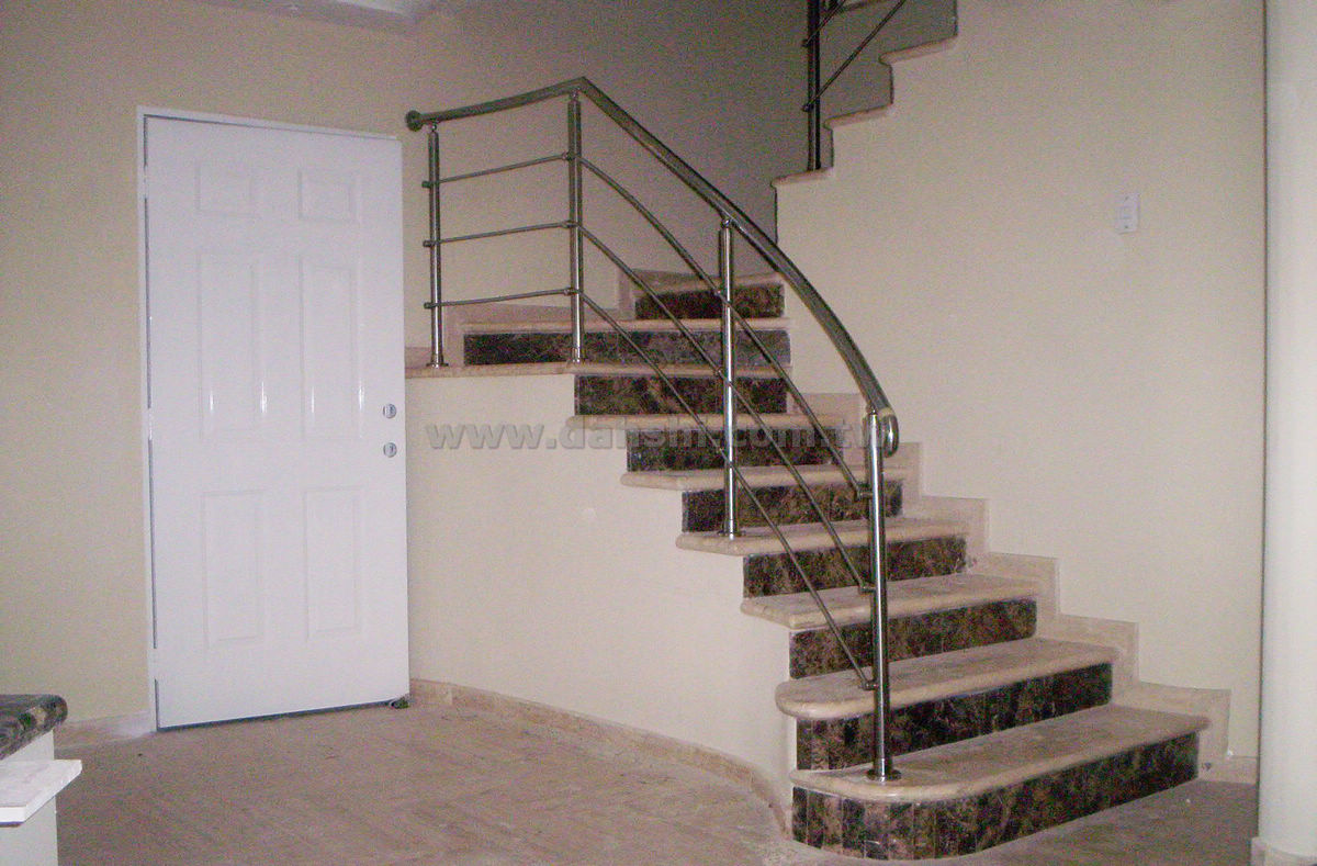 Handrail and Balusters Story for Gustavo Nava