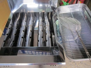 琵琶,巴玛纳斯,丹甘,依菲思思,廷吉