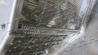 Với可能cạo cặn dầu。