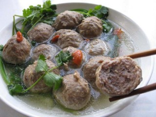 Bò Viên/Bakso