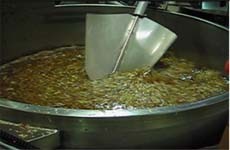 Penggorengan霸王merah