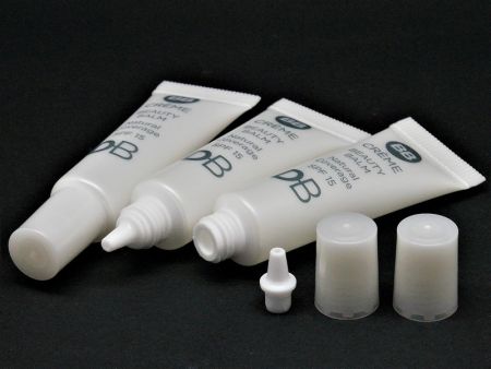 Düsenspitze mit Schraubkappe für 15 ml Narbengeltube - Nozzle Tip + Screw Cap for 15ml scar gel tube