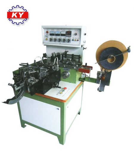兩邊摺商標剪摺機 - KY-288E 商標自動兩邊摺及單切剪摺機
