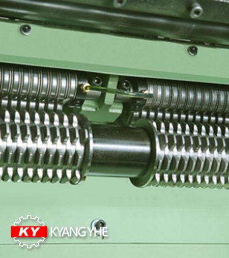 Bonas Type Needle Loom Machine - KY Needle Loom Spare Parts for Chain Link Of Roller.