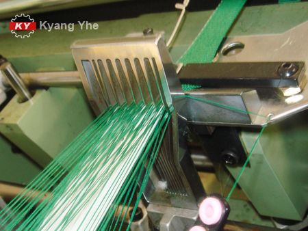 KY Wide Narrow Jacquard Loom Ersatzteile für Reed Carrier & Axle Assem.