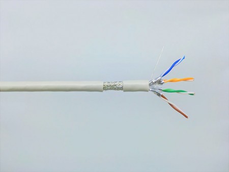 الفئة 7 S / FTP LAN Cable ، 600MHz - قط. 7 S-FTP